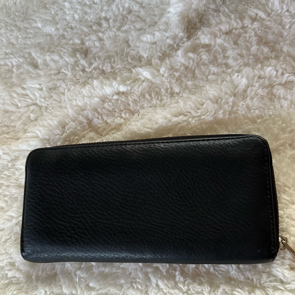 Michael Kors Leather Jet Set Continental Wallet - Picture 5 of 9